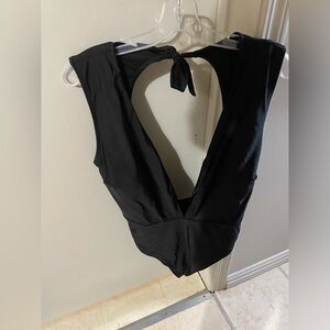 Full piece bathing suit